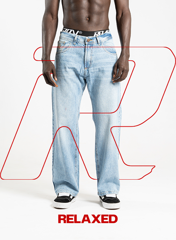 RELAXED FIT