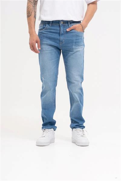 228 - SLIM FIT CON ROTURAS