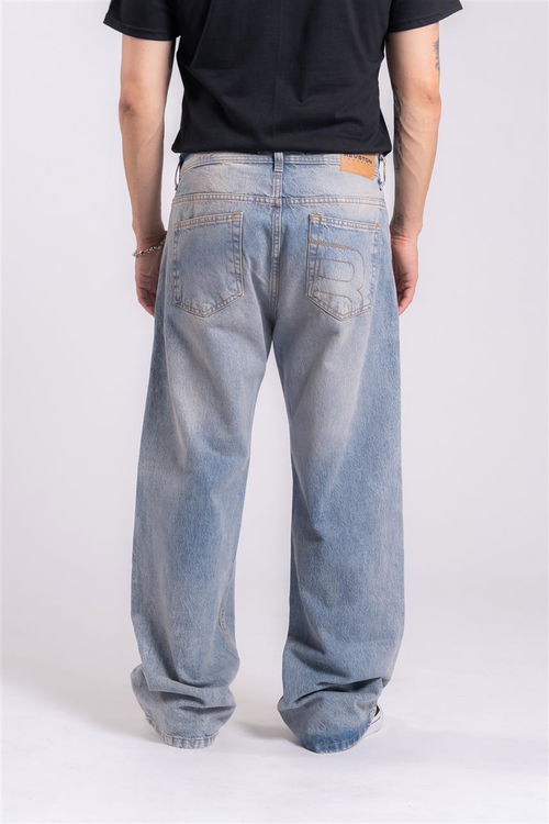 99 Jeans Lyon 