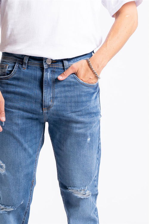 202 slim fit con rotura